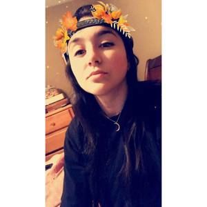 Meet your Posher, Alexis